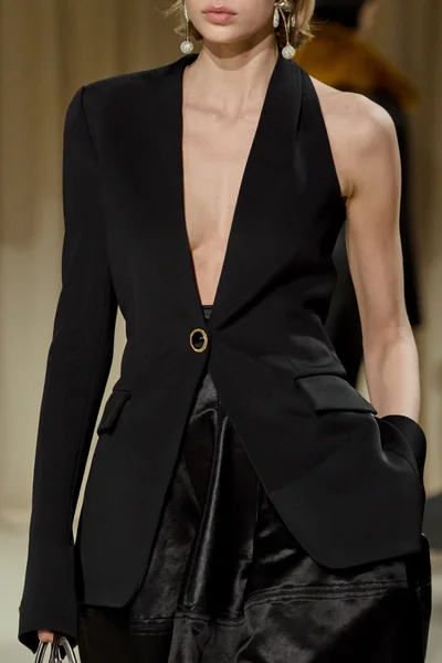 Look 71